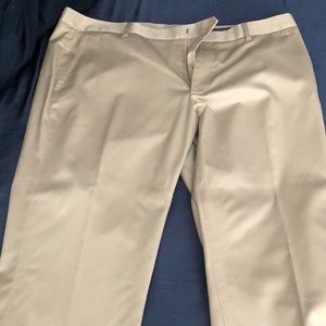 Bonobos khaki pants 38/30. Good condition.